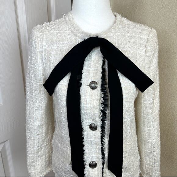 NWOT Zara White Tweed Black Bow Button Jacket Blazer. Blogger Fave. - Picture 7 of 15